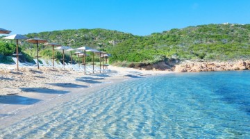 Описание отдыха на Сардинии, пляжей и отелей