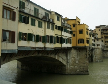 История строительства Коридора Вазари