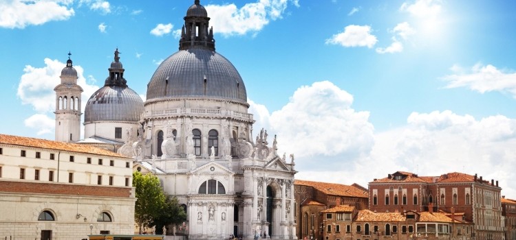 Церковь Санта-Мария-делла-Салюте в Венеции и все, что с ней связано