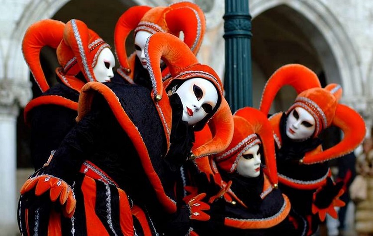 Когда проходит Венецианский карнавал - даты проведения мероприятия