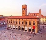 Палаццо Подеста - главная достопримечательность Болоньи
