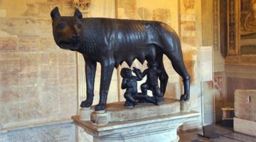 Достопримечательности Рима - знаменитая статуя Капитолийской волчице