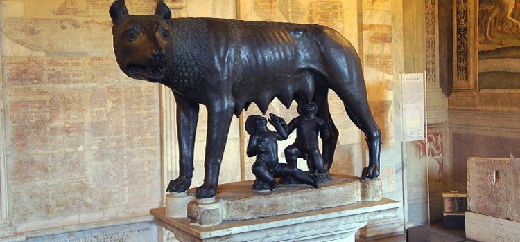 Достопримечательности Рима - знаменитая статуя Капитолийской волчице