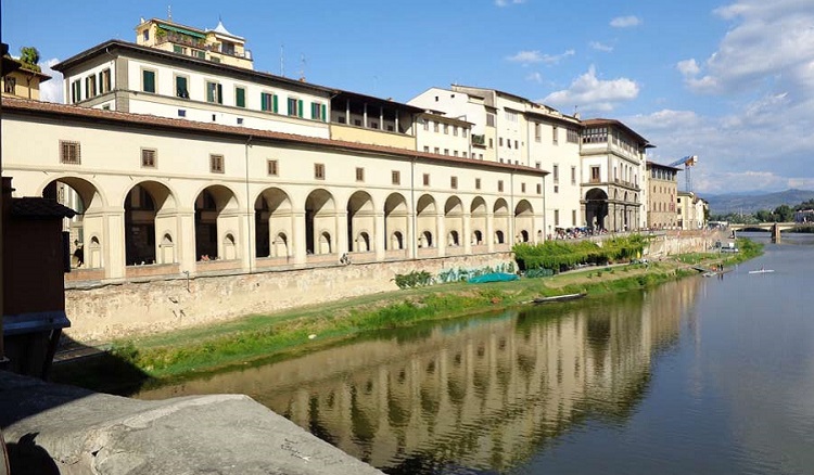 О главной достопримечательности Флоренции - как строился мост Понте Веккьо