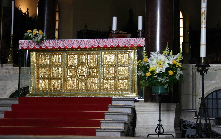 Описание достопримечательности — базилики Сант Амброджо в Милане