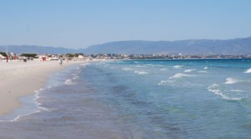 Пляжи Кальяри - обзор самых лучших мест города