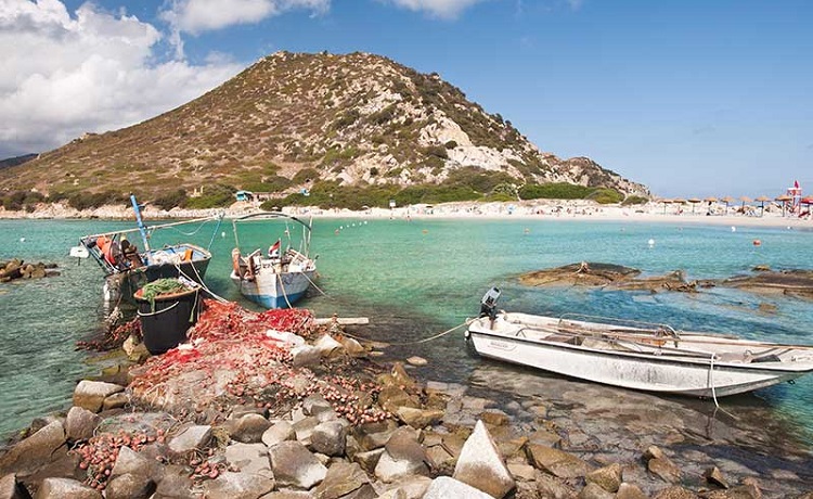 Пунта Молентис - пляж в городе Кальяри на Сардинии